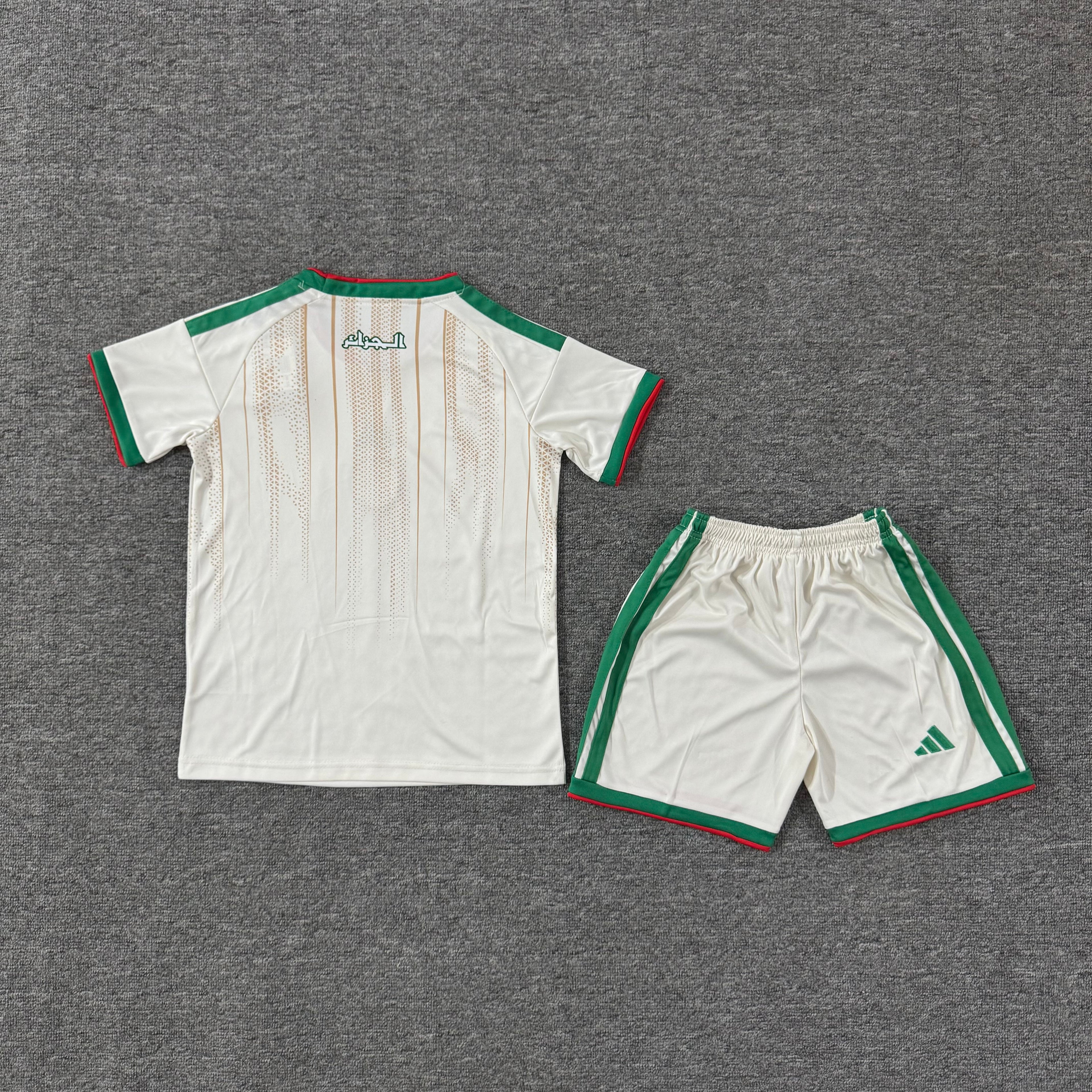 Ensemble de football enfant Algérie domicile 2026/27 – vue 4