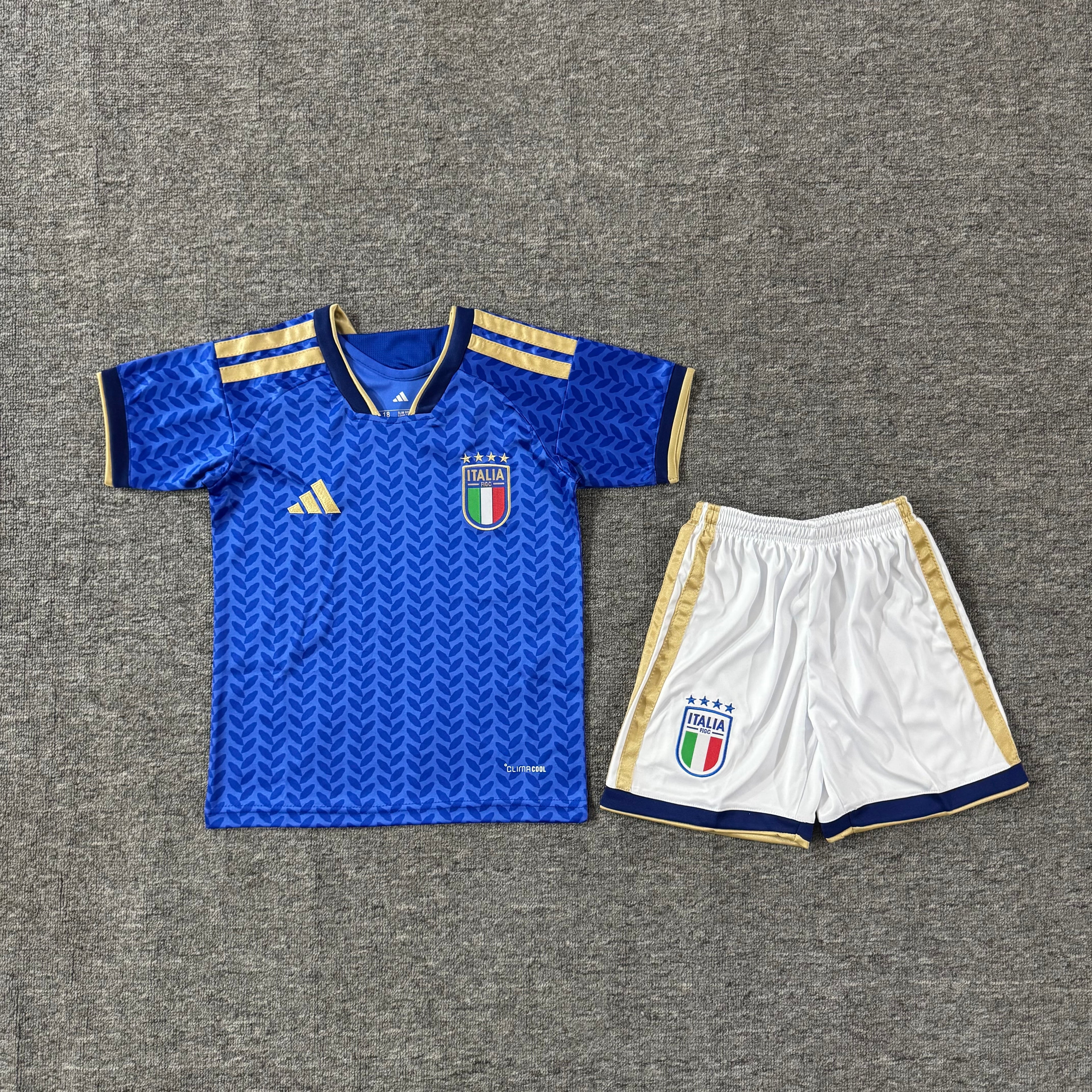 Ensemble de football enfant Italie domicile 2026/27 – vue 6