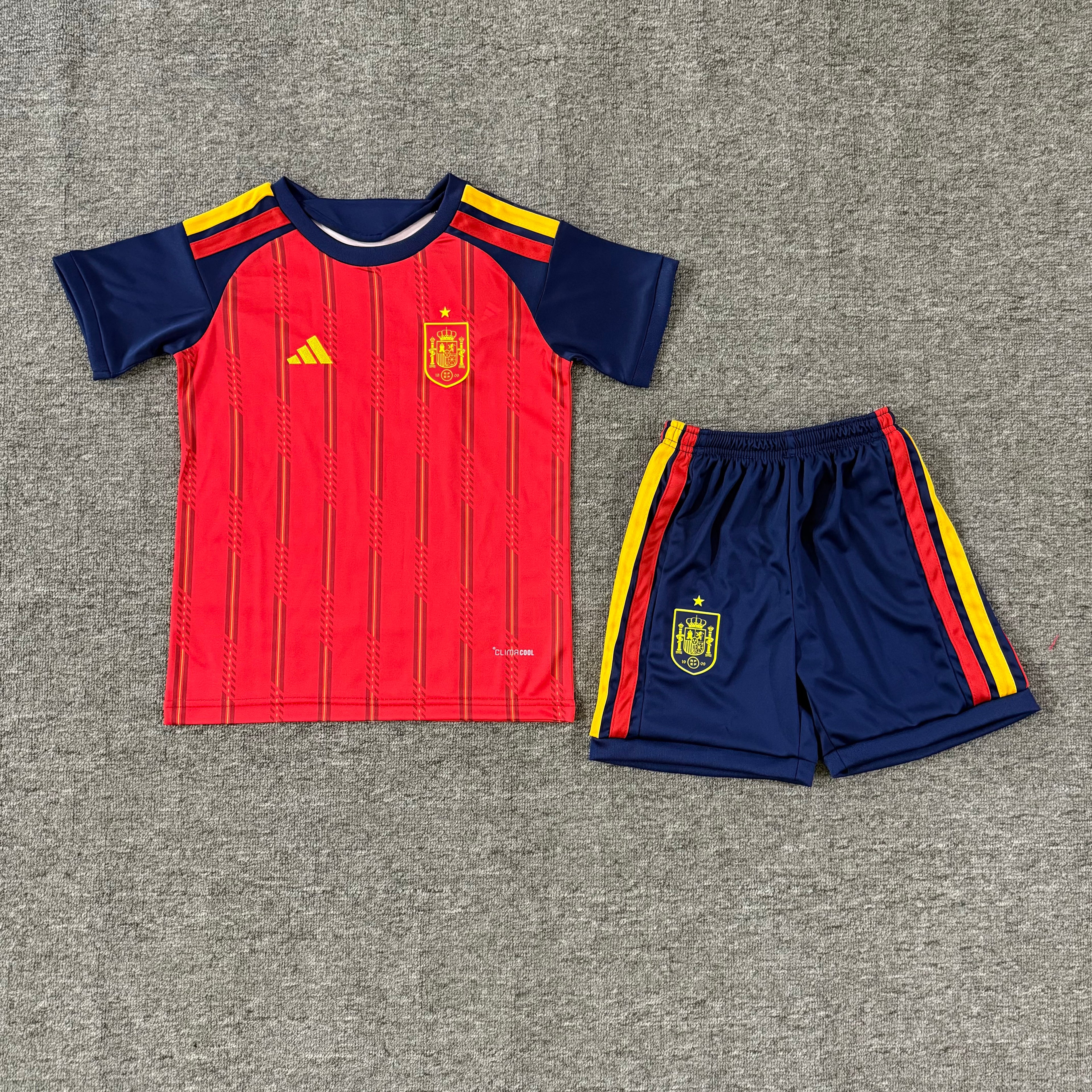 Ensemble de football enfant Espagne domicile 2026/27 – vue 1