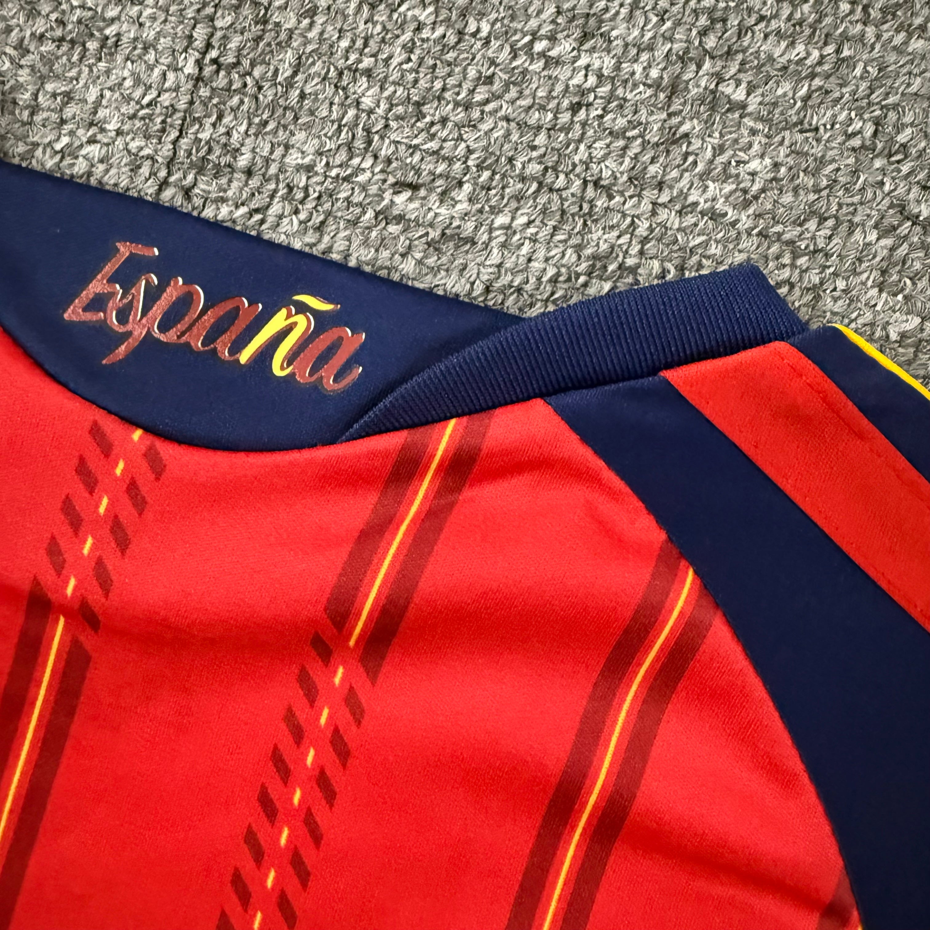 Ensemble de football enfant Espagne domicile 2026/27 – vue 3