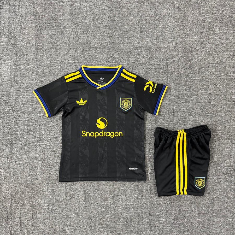 Ensemble de football enfant Manchester United third 2025/26 – vue 2