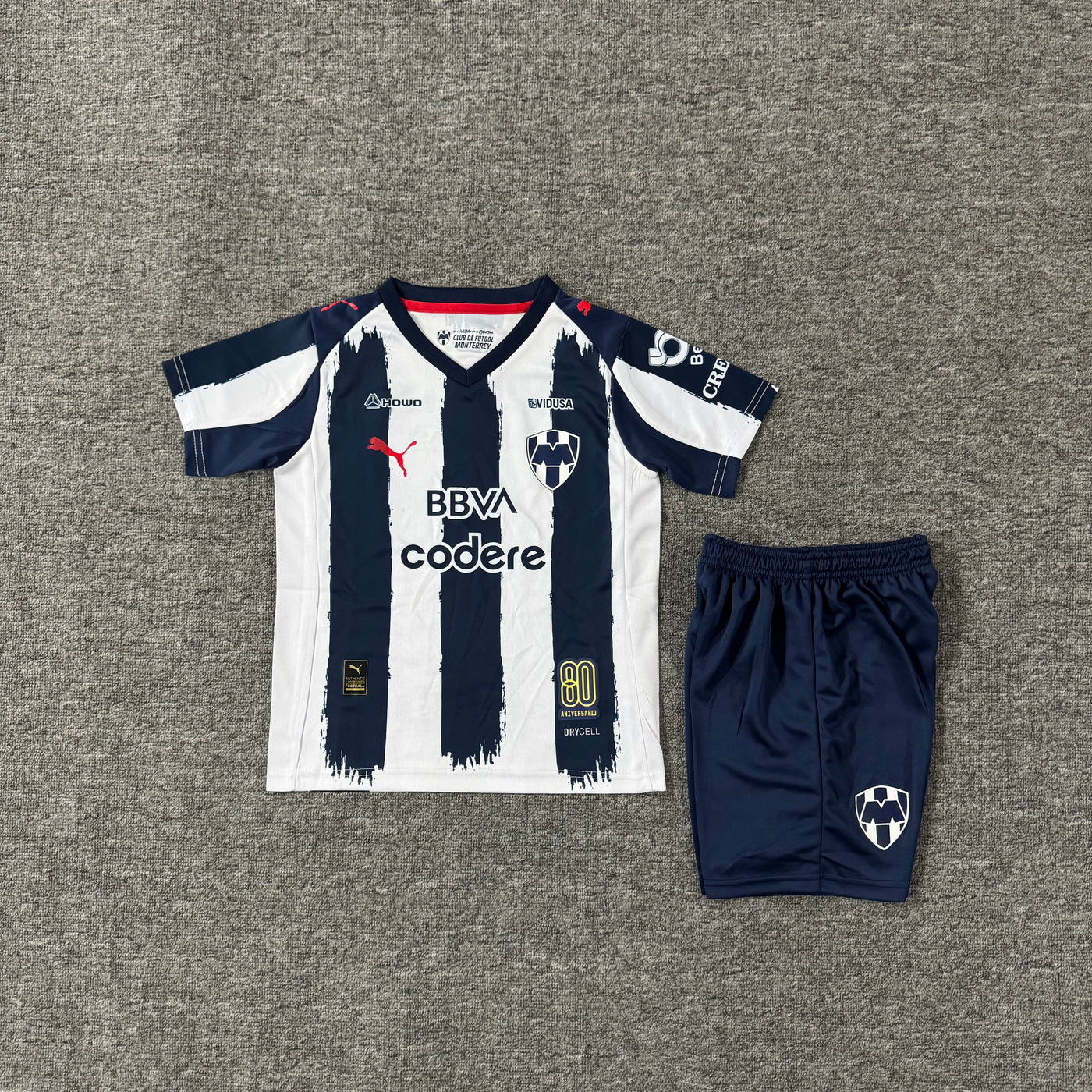 Ensemble de football enfant Monterrey domicile 2025/26 – vue 2