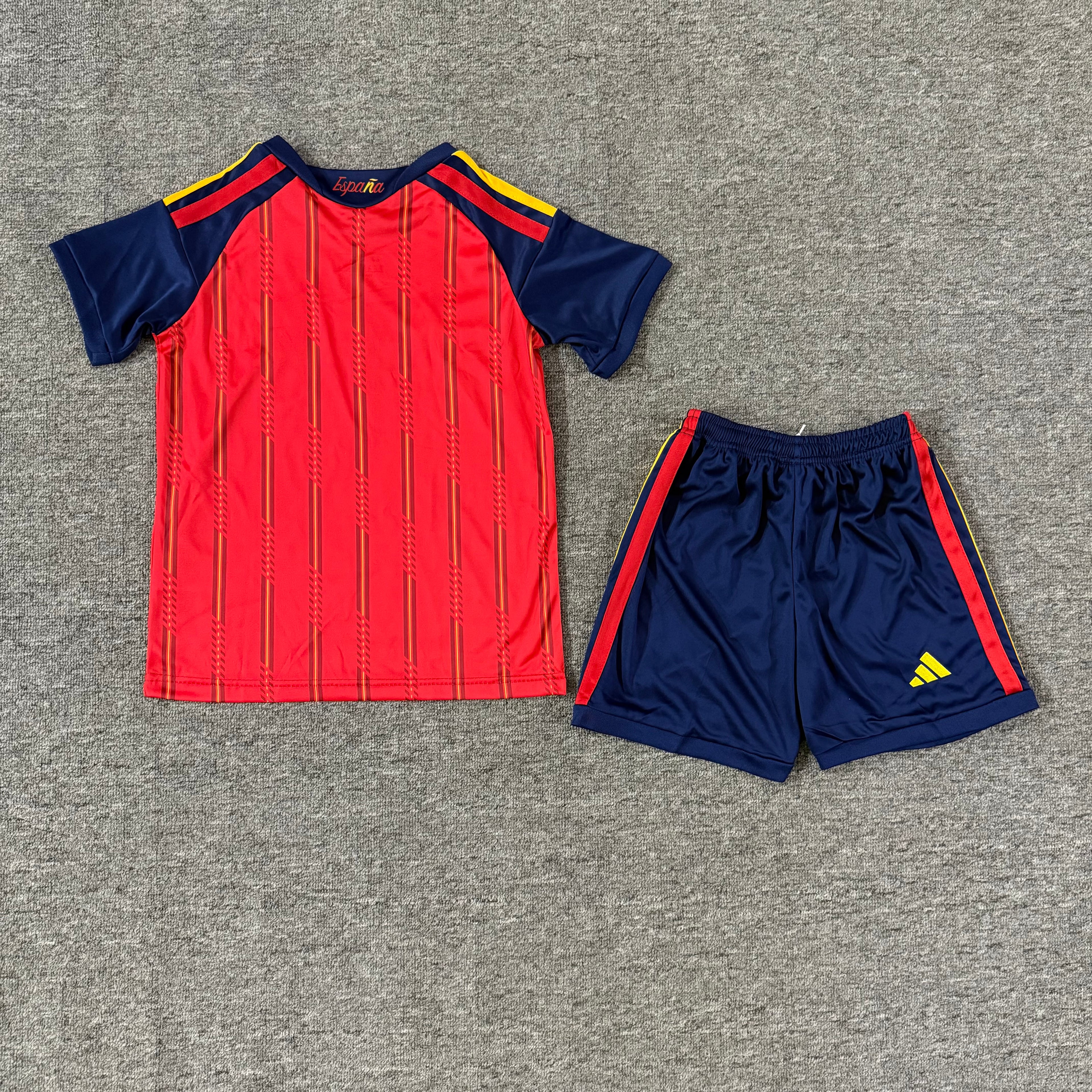 Ensemble de football enfant Espagne domicile 2026 – vue 1