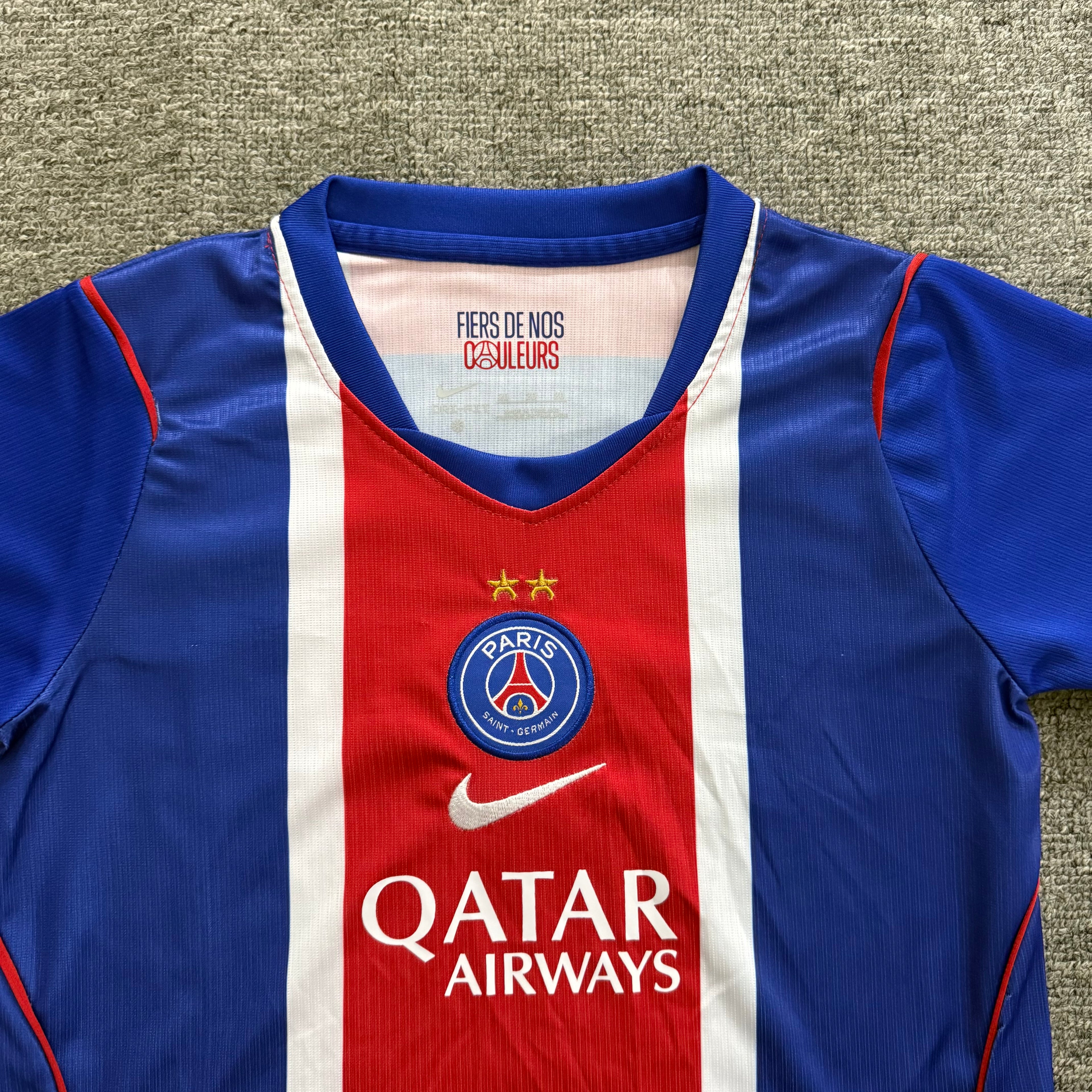 Ensemble de football enfant PSG domicile 2026/27 – vue 2