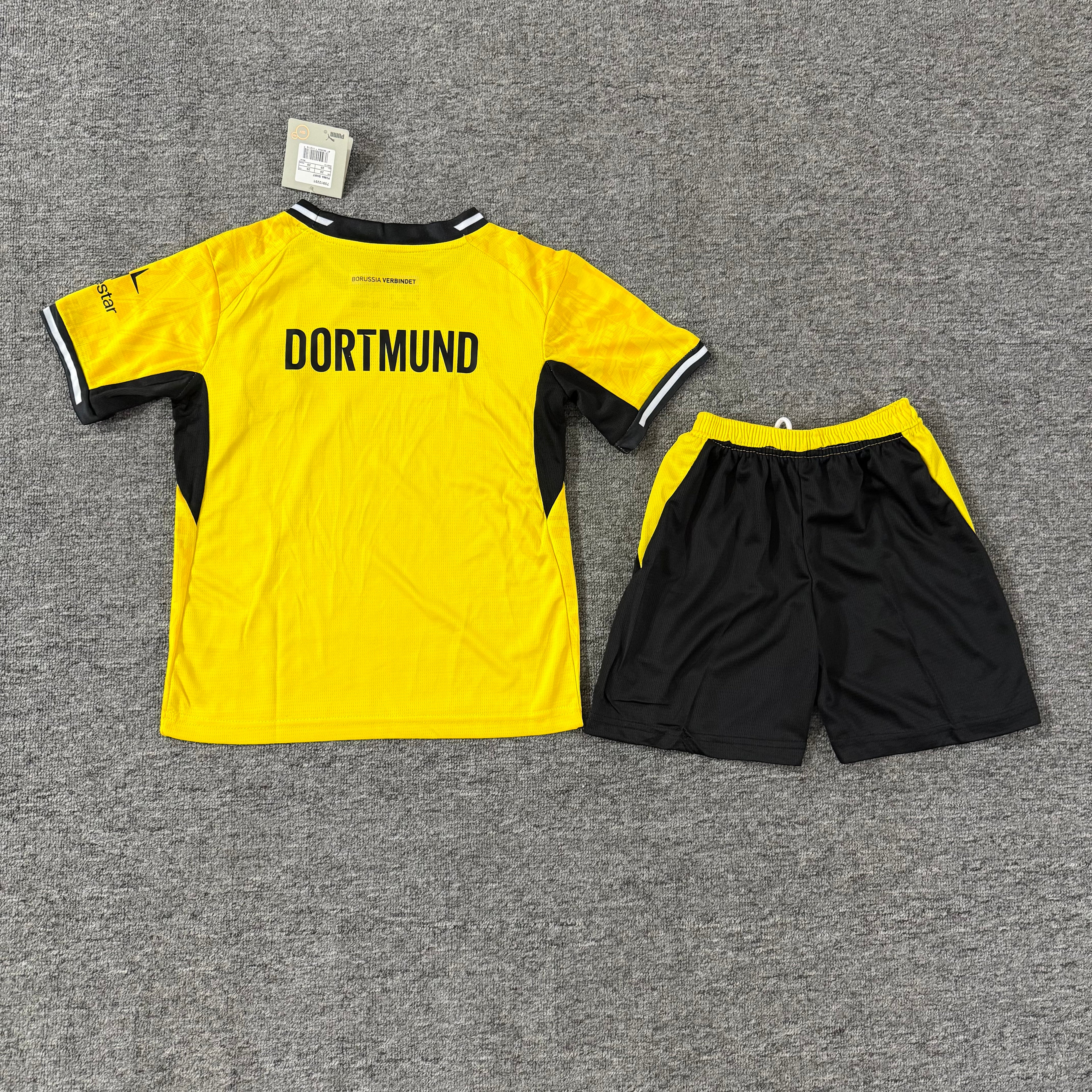 Ensemble de football enfant Borussia Dortmund domicile 2026/27 – vue 1