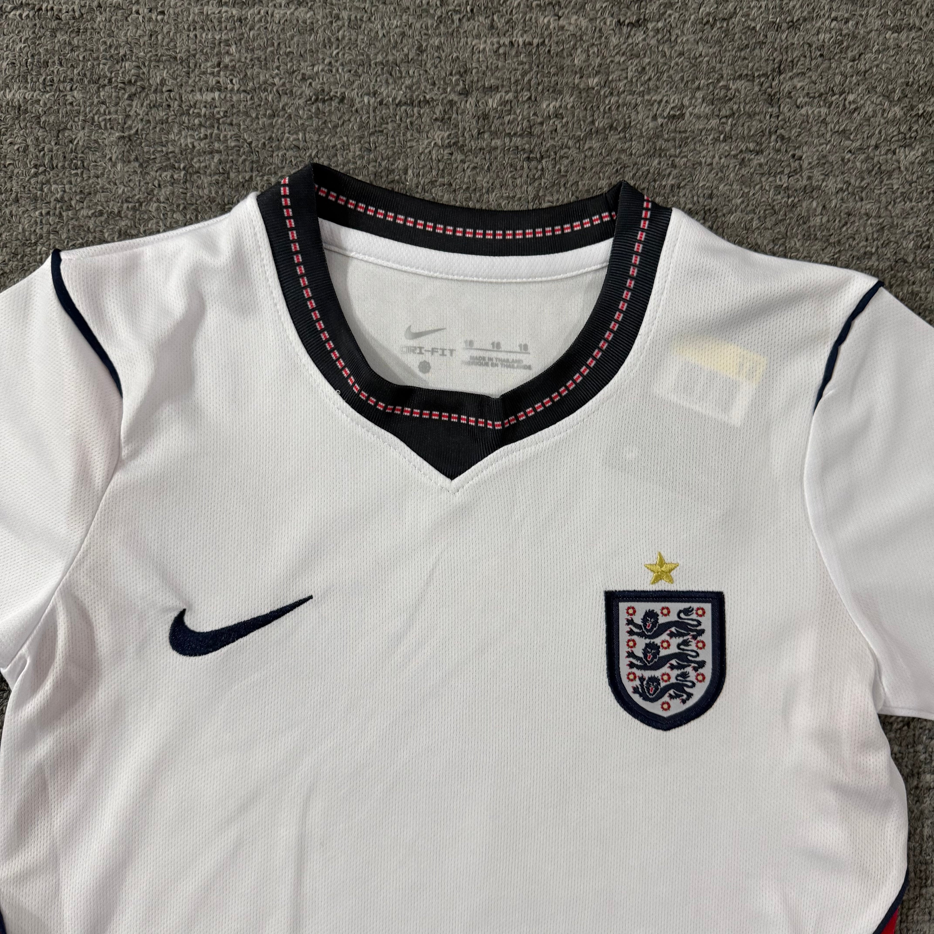 Ensemble de football enfant Angleterre domicile 2026/27 – vue 2