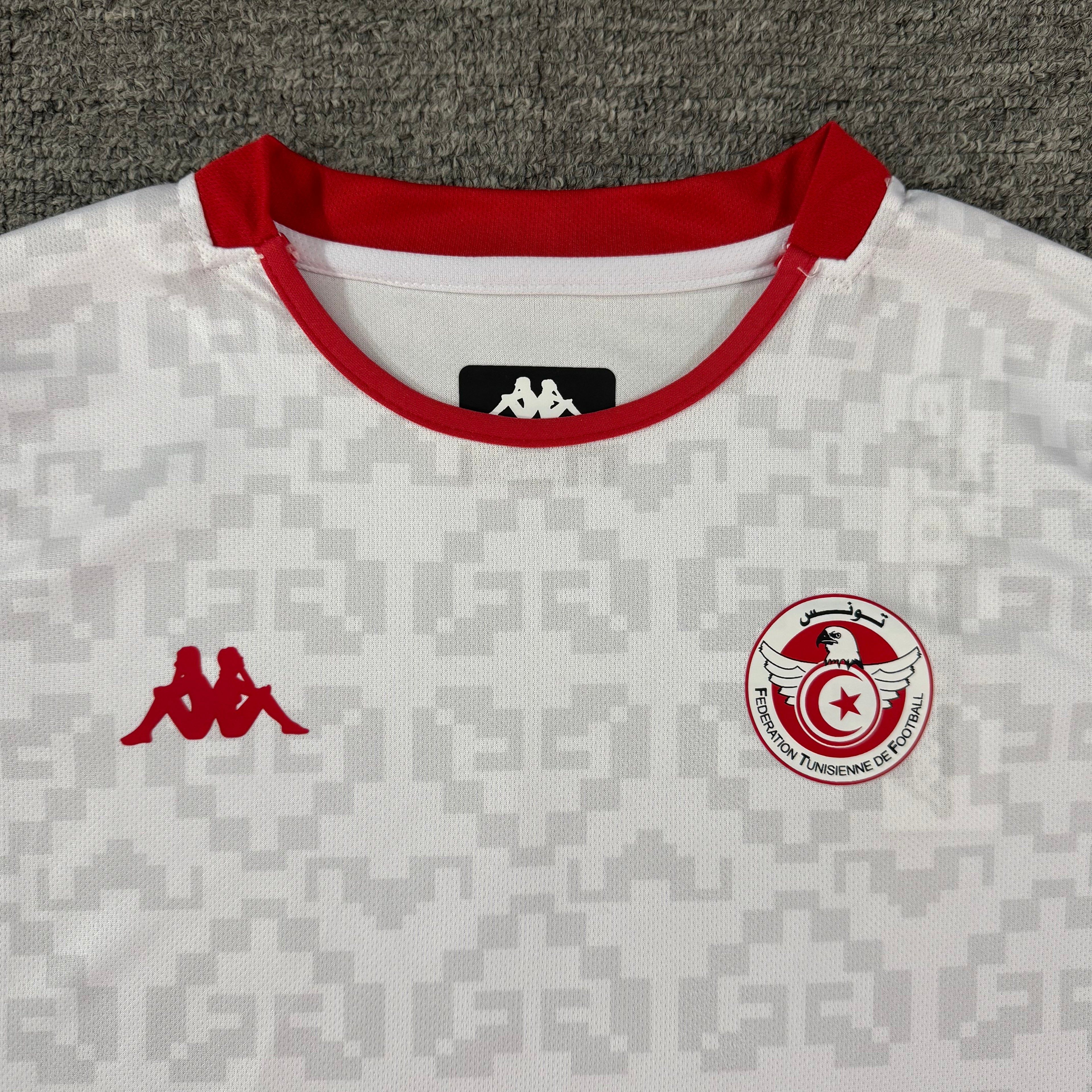 Ensemble de football enfant Tunisie extérieur 2026/27 – vue 2
