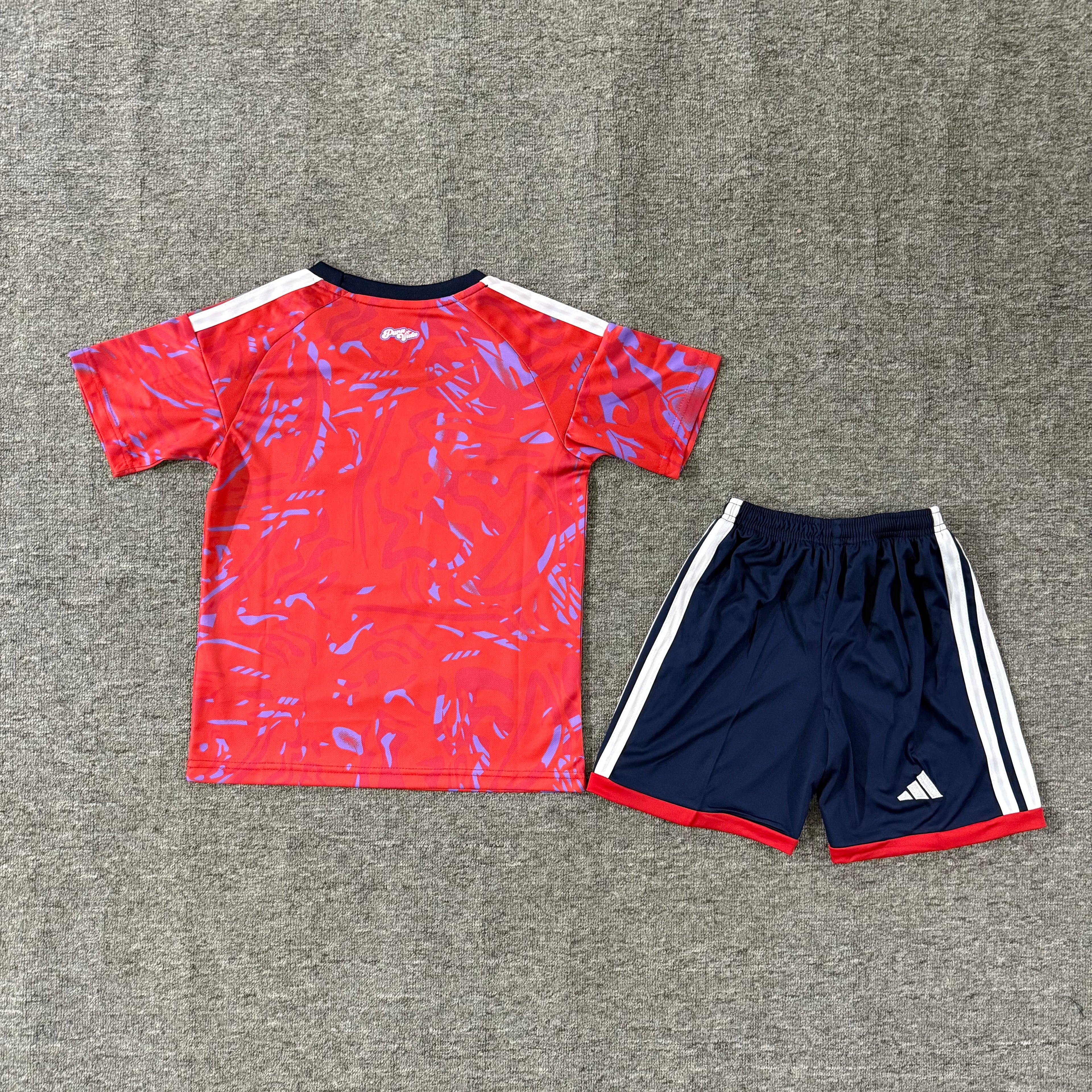 Ensemble de football enfant Costa Rica domicile 2026/27 – vue 1