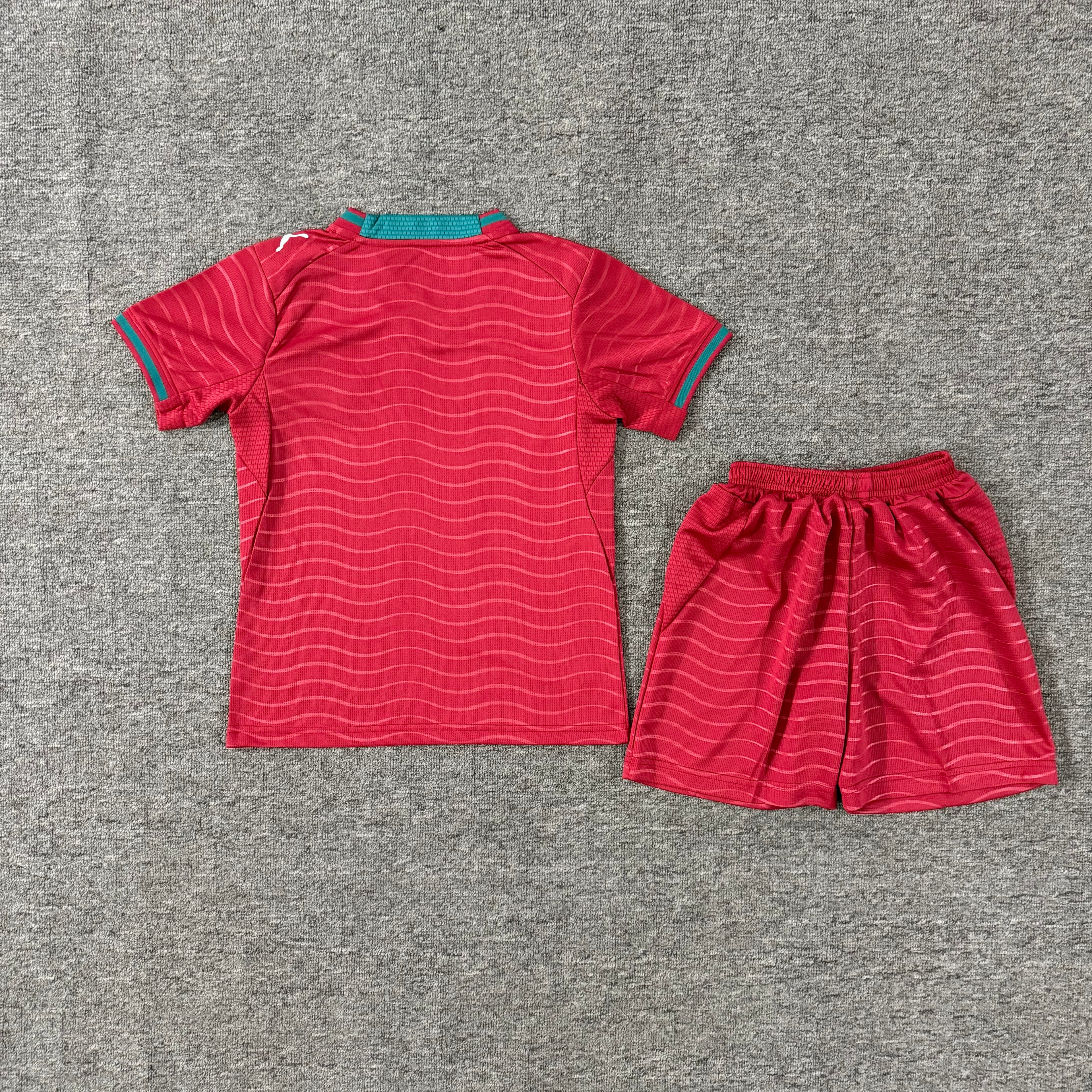Ensemble de football enfant Portugal domicile 2026/27 – vue 1