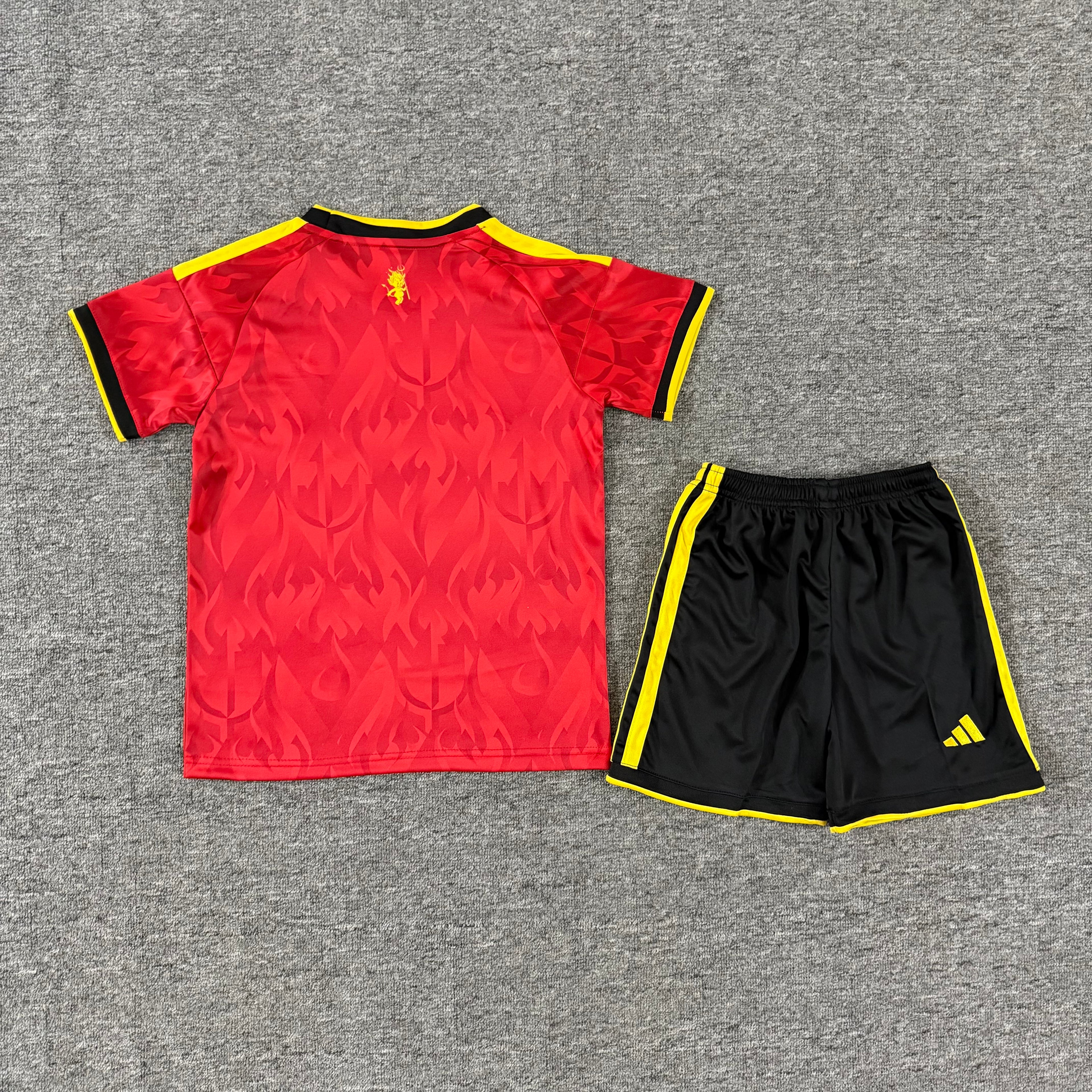 Ensemble de football enfant Belgique domicile 2026 – vue 1