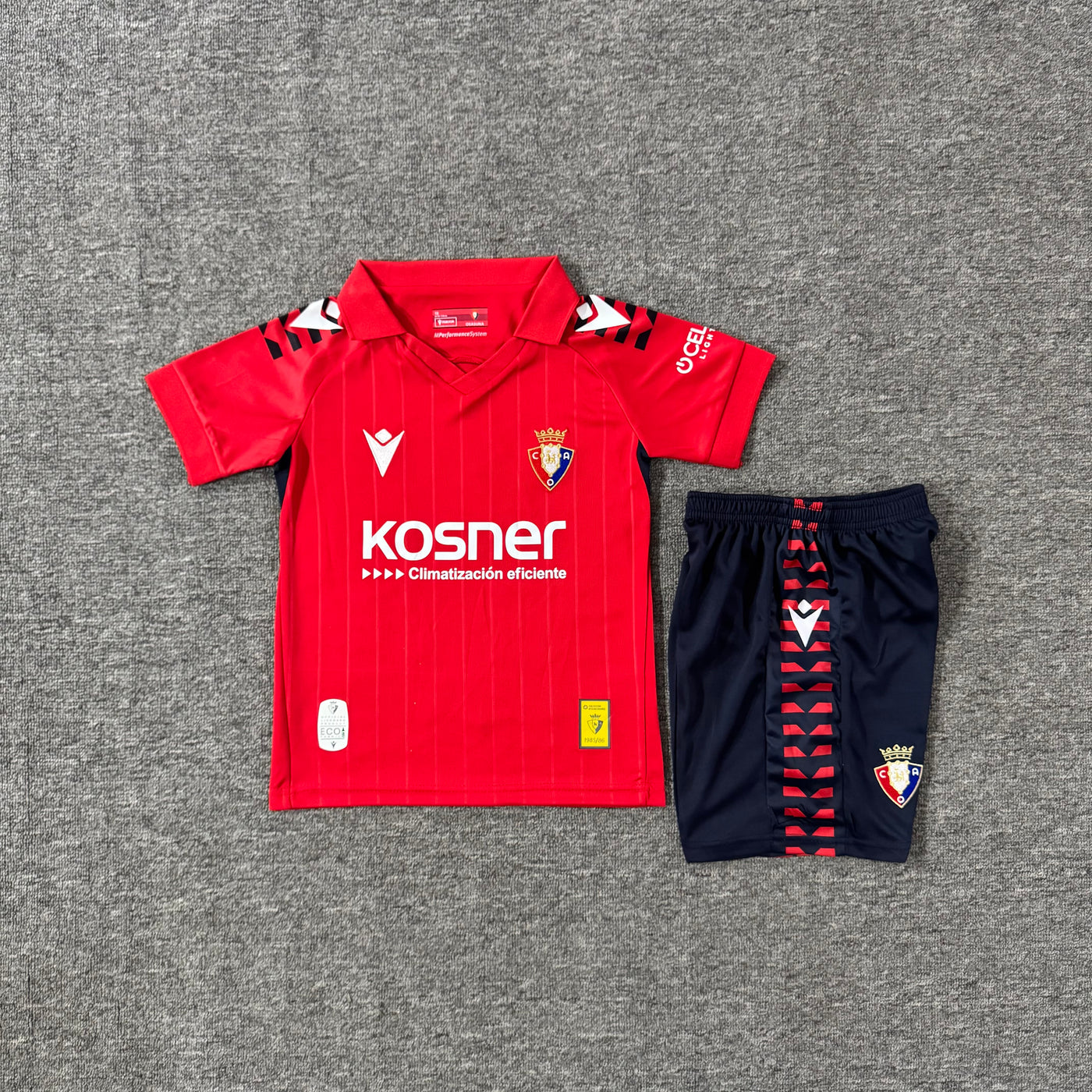 Ensemble de football enfant Osasuna domicile 2025/26 – vue 2
