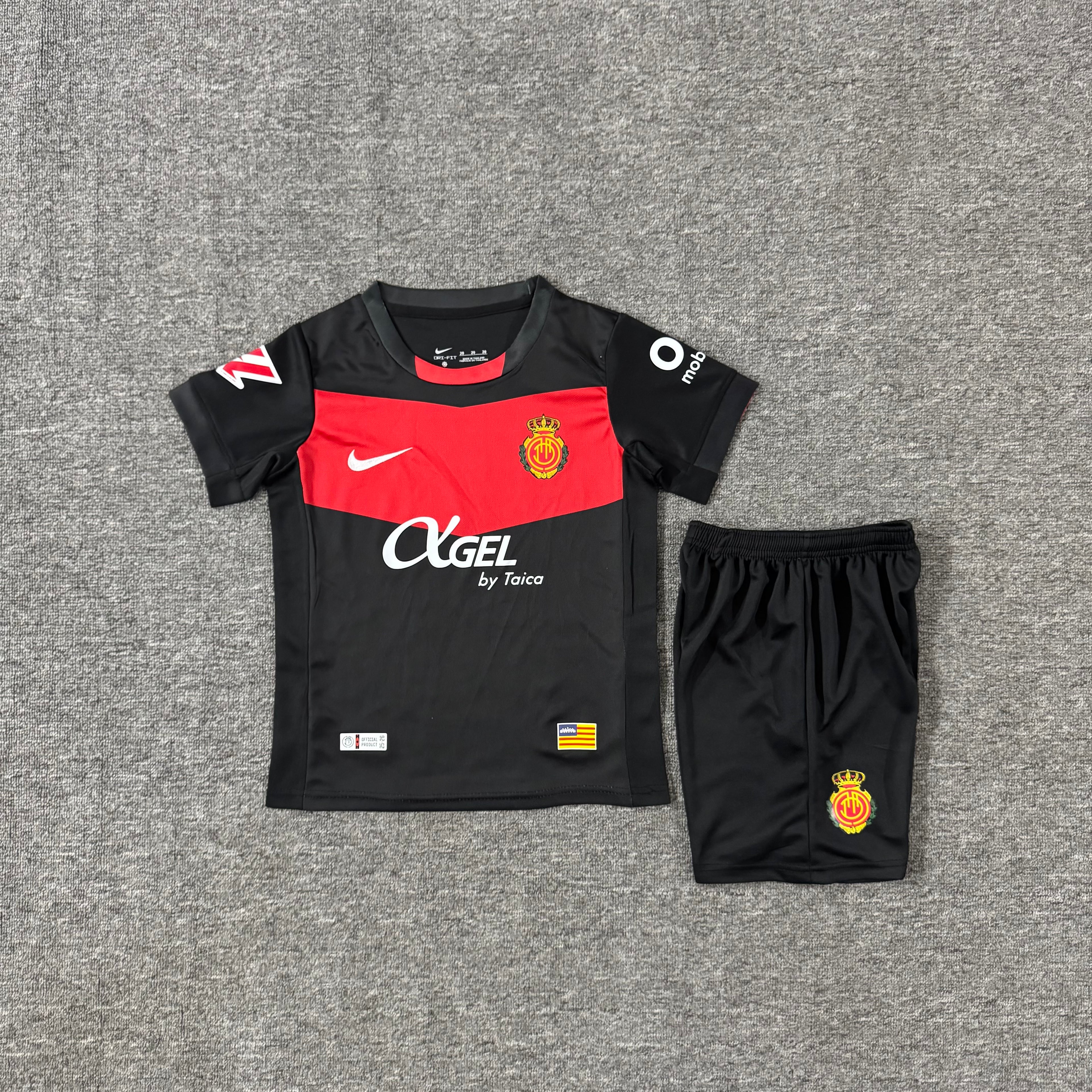 Ensemble de football enfant Majorque third 2025/26 – vue 2