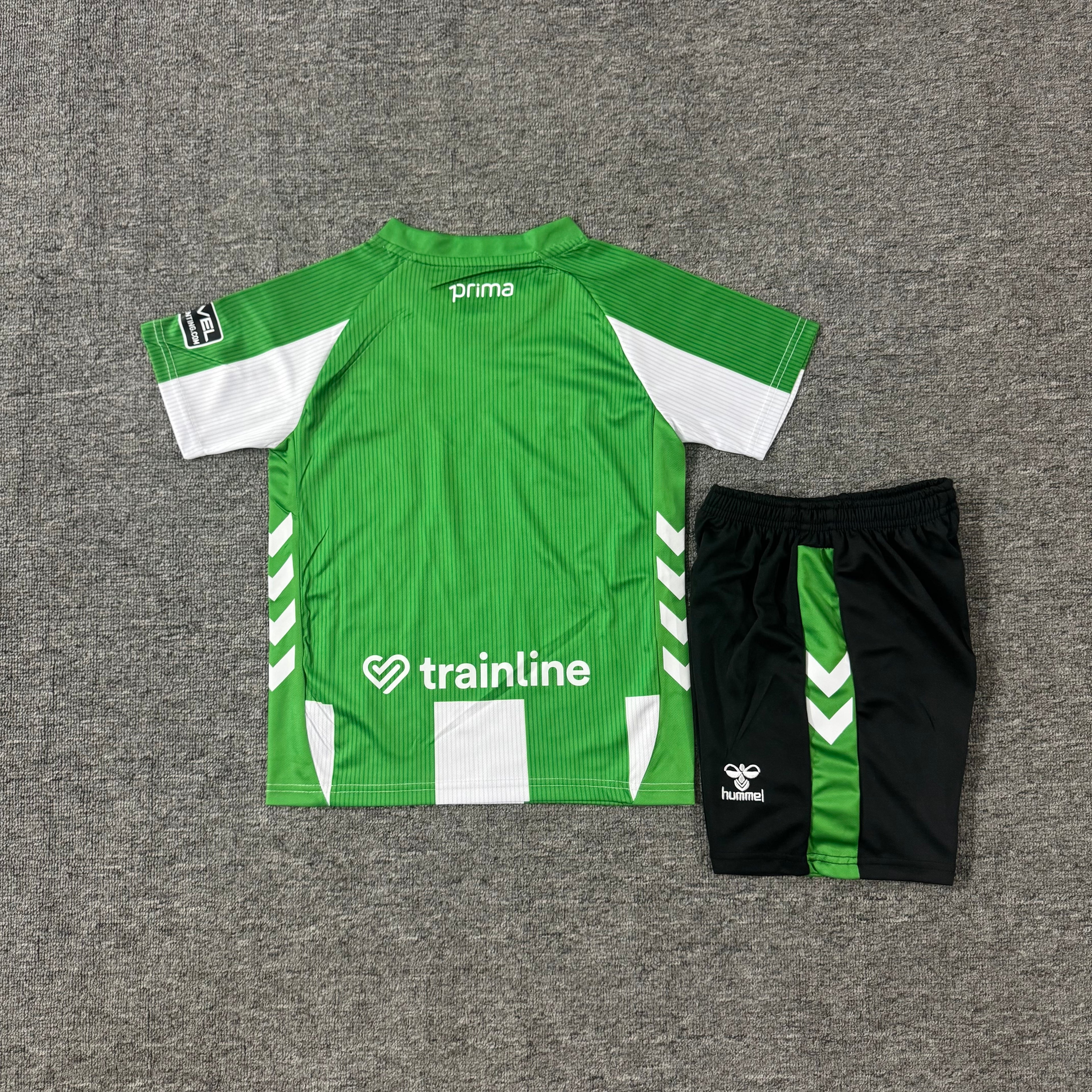 Ensemble de football enfant Real Betis domicile 2025/26 – vue 1