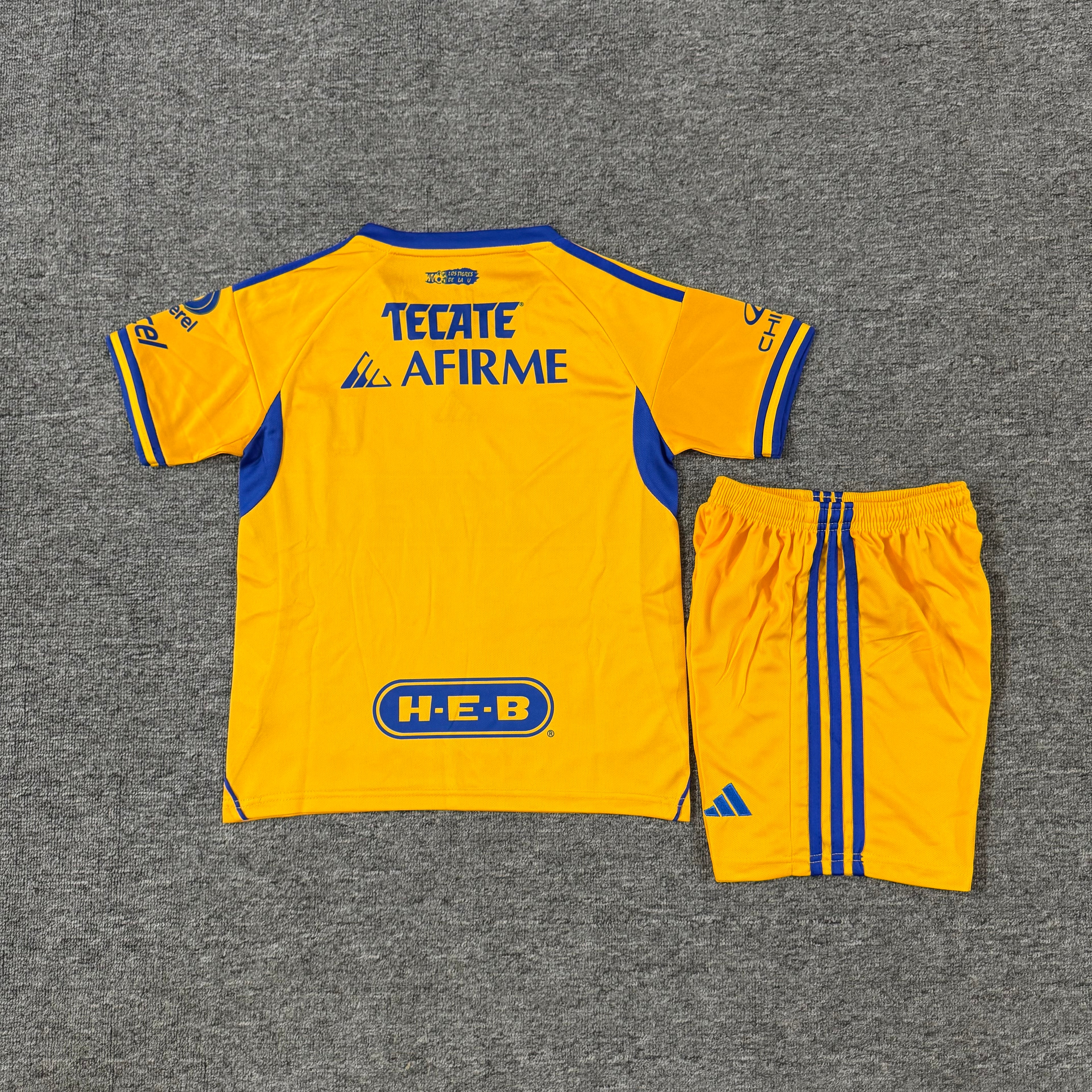 Ensemble de football enfant Tigres UANL domicile 2025/26 – vue 1