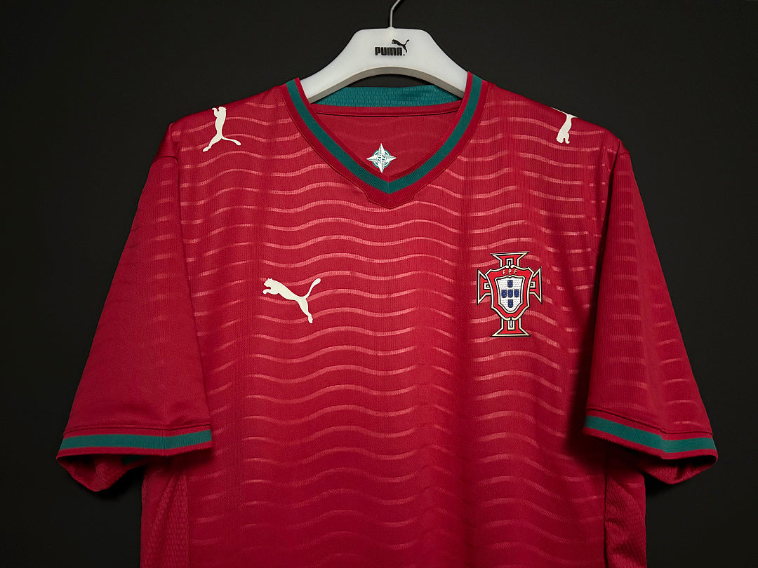 Maillot Portugal domicile 2025/26 – motif ondulé – vue 4