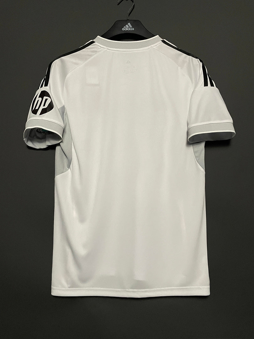 Maillot Real Madrid domicile 2025/26 | Virello – vue 3