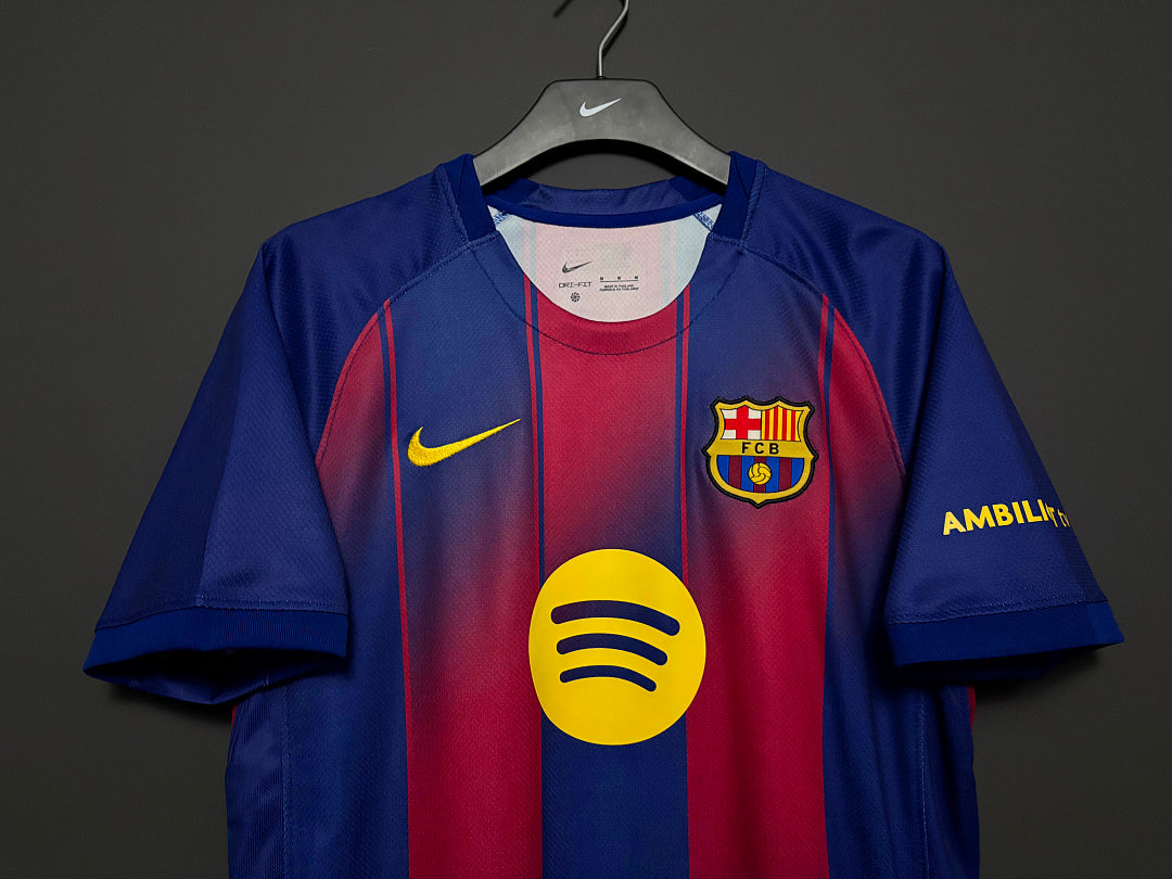 Maillot Barça domicile 2025/26 | Virello – vue 4
