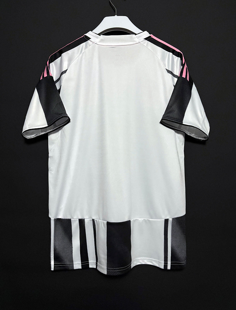 Maillot Juventus domicile 2025/26 | Virello – vue 3