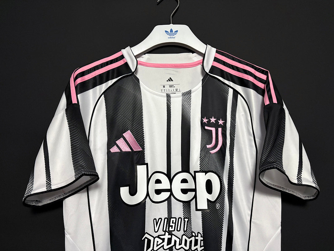 Maillot Juventus domicile 2025/26 | Virello – vue 4