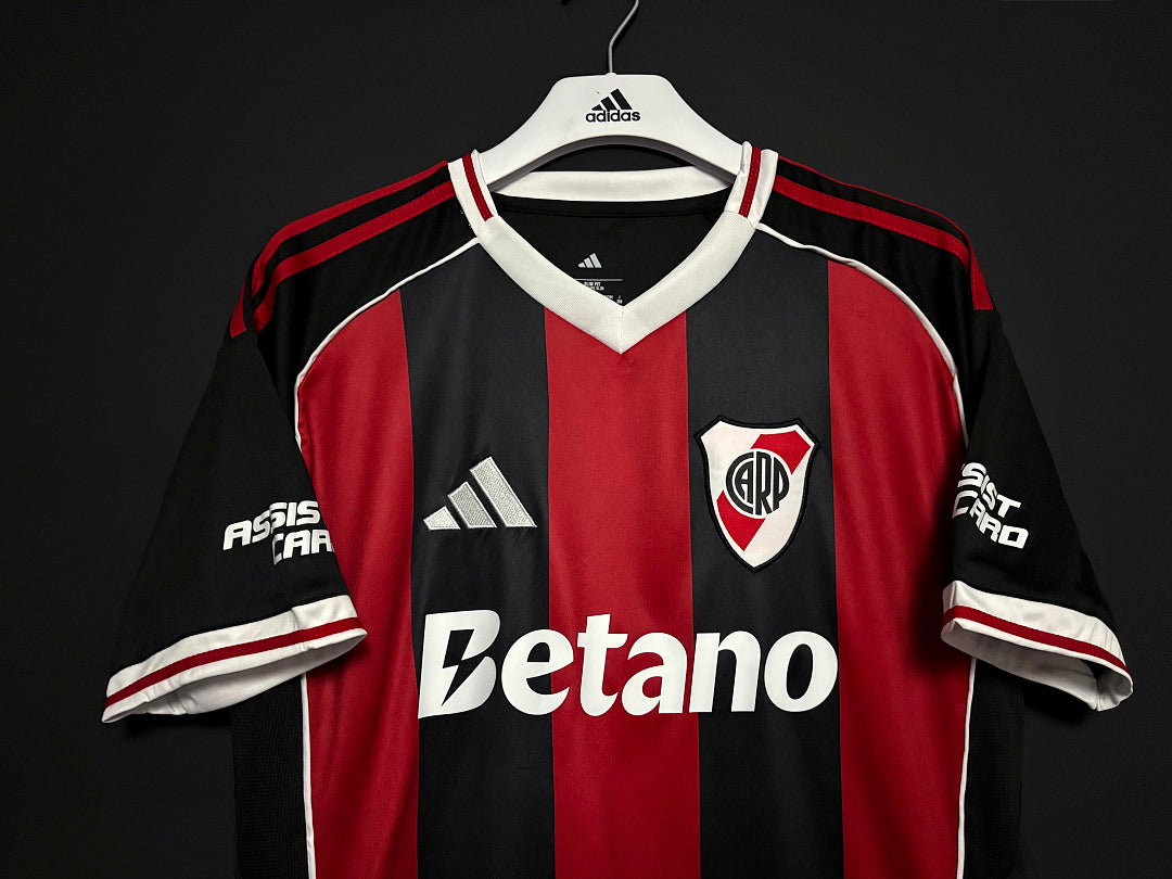 Maillot River Plate extérieur 2025/26 – vue 4